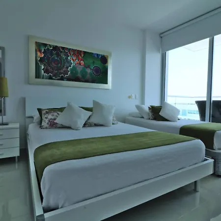 2br Luxury Beachfront With Direct Access Cartagena