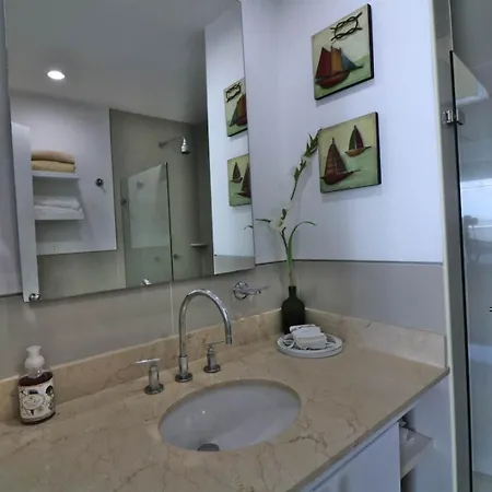 2br Luxury Beachfront With Direct Access Apartamento