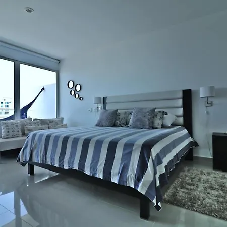 Apartamento 2br Luxury Beachfront With Direct Access Cartagena
