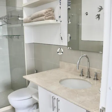 Apartamento 2br Luxury Beachfront With Direct Access