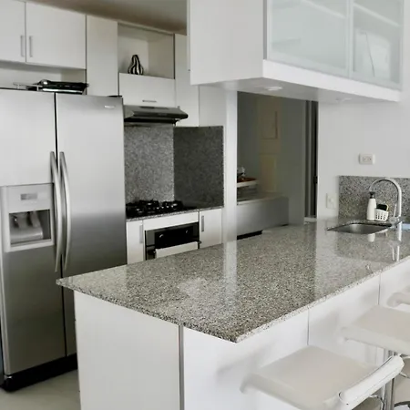 2br Luxury Beachfront With Direct Access *