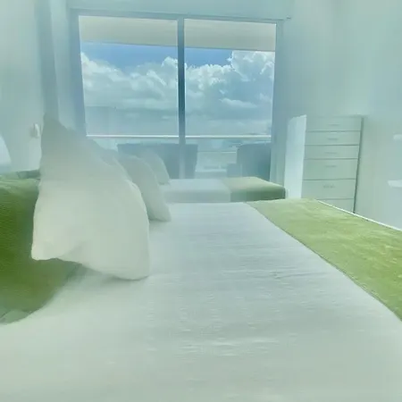 2br Luxury Beachfront With Direct Access