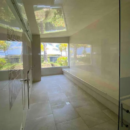 Apartamento 2br Luxury Beachfront With Direct Access