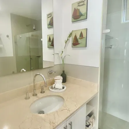 Apartamento 2br Luxury Beachfront With Direct Access *